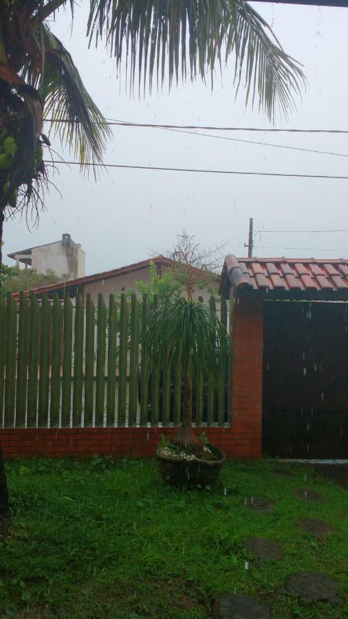 Casa Com Piscina Itanhaem Villa Exterior photo